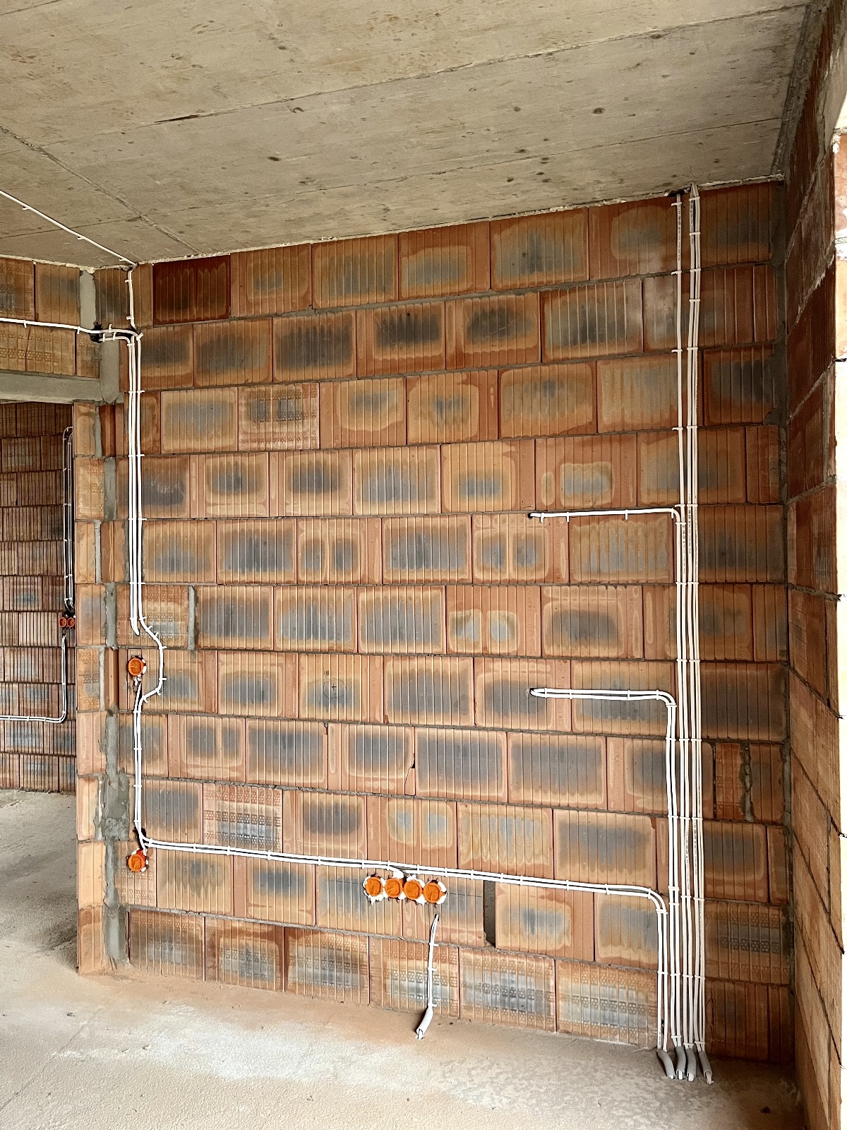 Instalacje elektryczne mieszkanie Warszawa